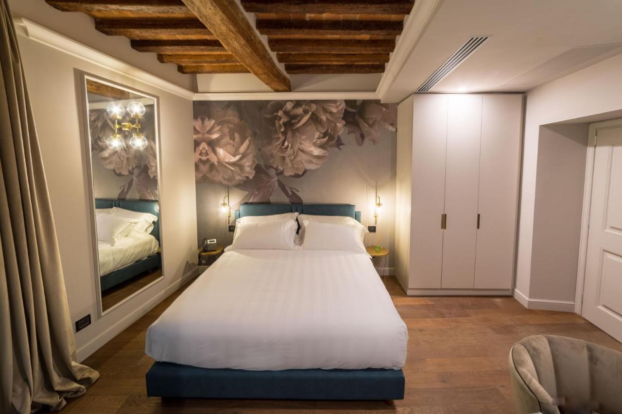 Palazzo 42 - Boutique Hotel & Suites Pistoia Eksteriør billede