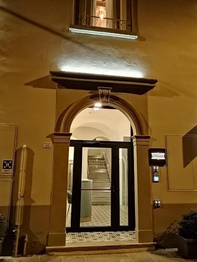 Palazzo 42 - Boutique Hotel & Suites Pistoia Eksteriør billede